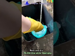 กระบวนการทู่โครเมียมไตรวาเลนท์สีขาวสีน้ำเงินพร้อมความต้านทานการกัดกร่อนสูง